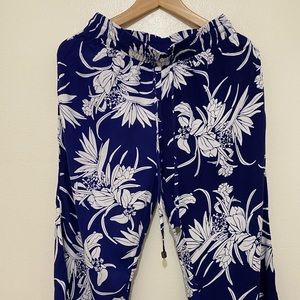 Blue and White Floral Print Pant